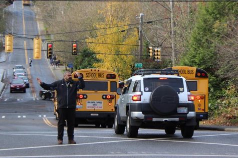 School grapples with traffic