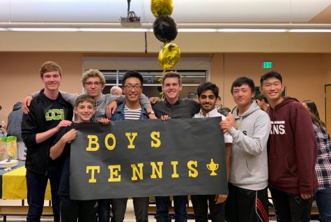 Boys varsity tennis advance to district playoffs