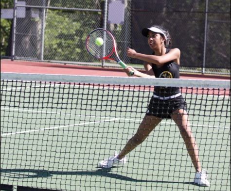 Girls tennis finishes their season strong