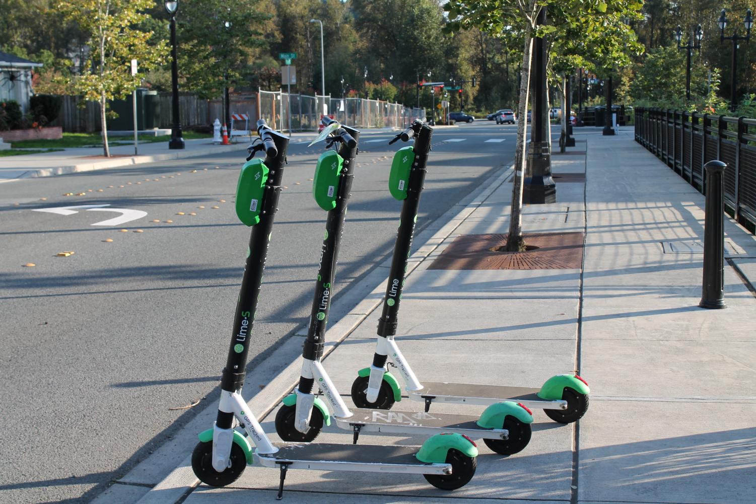 Lime+Scooters+lined+up+on+the+streets+of+Downtown+Bothell%2C+offering+an+accessible+mode+of+transportation.+Photo+by+Sofia+Leotta
