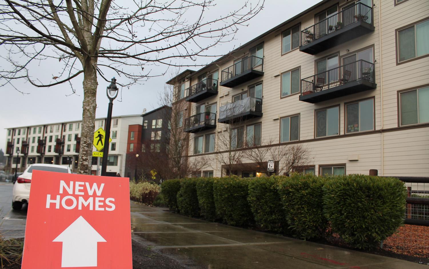 Downtown+Bothell+sign+advertises+real+estate+available+at+The+Landing+townhome+complex+on+Dec.+15.+Photo+by+Sofia+Leotta%0A%0A