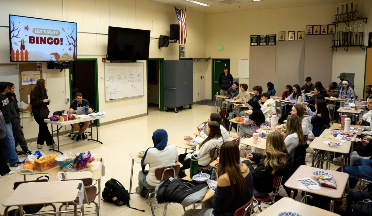 The presidents of MSA and JSU lead their clubs in a game of bingo focused on the similarities between Islam and Judaism.