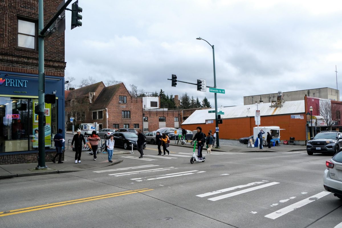 A busy intersection on University Way.